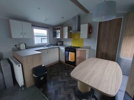 White Acres Holiday Park - Holiday Accommodation 14745 - Cornwall - 1185593 - thumbnail photo 5