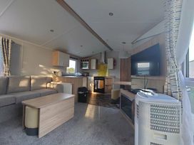 White Acres Holiday Park - Holiday Accommodation 14745 - Cornwall - 1185593 - thumbnail photo 6