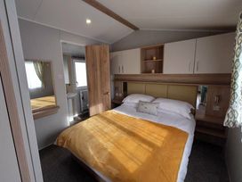 White Acres Holiday Park - Holiday Accommodation 14745 - Cornwall - 1185593 - thumbnail photo 9