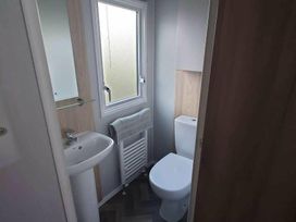 White Acres Holiday Park - Holiday Accommodation 14745 - Cornwall - 1185593 - thumbnail photo 10