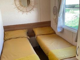 Challaborough Bay Holiday Park - Holiday Accommodation 14755 - Devon - 1185595 - thumbnail photo 5