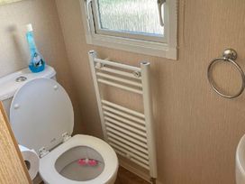 Challaborough Bay Holiday Park - Holiday Accommodation 14755 - Devon - 1185595 - thumbnail photo 8