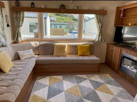 Challaborough Bay Holiday Park - Holiday Accommodation 14755 - Devon - 1185595 - thumbnail photo 12
