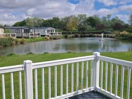 Golden Sands - Holiday Accommodation 14757 - Lincolnshire - 1185596 - thumbnail photo 4