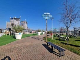 Golden Sands - Holiday Accommodation 14757 - Lincolnshire - 1185596 - thumbnail photo 17