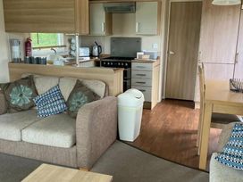 Primrose Valley Holiday Park - Holiday Accommodation 14764 - North Yorkshire (incl. Whitby) - 1185597 - thumbnail photo 4