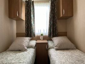 Primrose Valley Holiday Park - Holiday Accommodation 14764 - North Yorkshire (incl. Whitby) - 1185597 - thumbnail photo 17