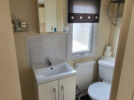 Golden Sands Kinmel Bay - Holiday Accommodation 14790 - North Wales - 1185603 - thumbnail photo 11