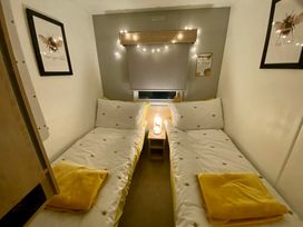 Marton Mere Holiday Village - Holiday Accommodation 14821 - Lake District - 1185614 - thumbnail photo 5
