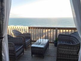 Perran Sands - Holiday Accommodation 14826 - Cornwall - 1185616 - thumbnail photo 18