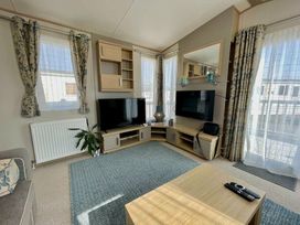 Greenacres Holiday Park - Holiday Accommodation 14873 - North Wales - 1185621 - thumbnail photo 7
