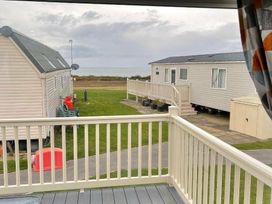 Reighton Sands Holiday Park - Holiday Accommodation 14875 - North Yorkshire (incl. Whitby) - 1185622 - thumbnail photo 2