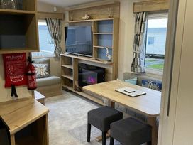Reighton Sands Holiday Park - Holiday Accommodation 14875 - North Yorkshire (incl. Whitby) - 1185622 - thumbnail photo 10
