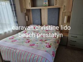 Lido Beach Holiday Park - Holiday Accommodation 14882 - North Wales - 1185624 - thumbnail photo 1