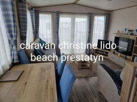Lido Beach Holiday Park - Holiday Accommodation 14882 - North Wales - 1185624 - thumbnail photo 2
