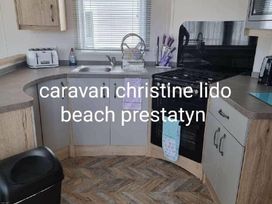 Lido Beach Holiday Park - Holiday Accommodation 14882 - North Wales - 1185624 - thumbnail photo 6