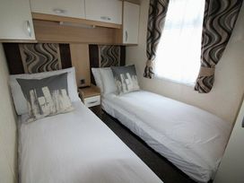 Hoburne Bashley - Holiday Accommodation 1490 - Hampshire - 1185630 - thumbnail photo 4