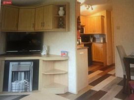 Brambleside (private land) - Holiday Accommodation 14918 - Mid Wales - 1185634 - thumbnail photo 2