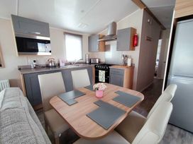 Coastfield Holiday Village - Holiday Accommodation 14919 - Lincolnshire - 1185635 - thumbnail photo 6