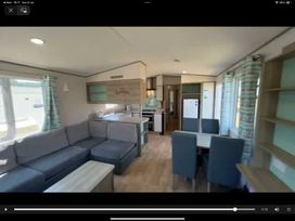 Doniford Bay - Holiday Accommodation 14922 - Devon - 1185637 - thumbnail photo 2