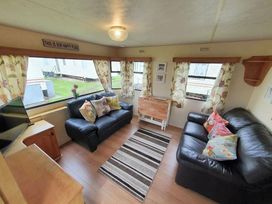 Happy Days Holiday Homes - Holiday Accommodation 14935 - Lincolnshire - 1185640 - thumbnail photo 4