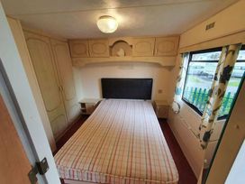 Happy Days Holiday Homes - Holiday Accommodation 14935 - Lincolnshire - 1185640 - thumbnail photo 6