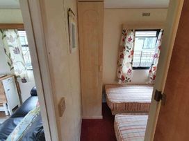 Happy Days Holiday Homes - Holiday Accommodation 14935 - Lincolnshire - 1185640 - thumbnail photo 7