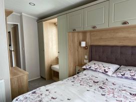 Weymouth Bay Holiday Park - Holiday Accommodation 14992 - Dorset - 1185653 - thumbnail photo 9