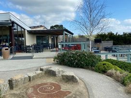 Weymouth Bay Holiday Park - Holiday Accommodation 14992 - Dorset - 1185653 - thumbnail photo 15