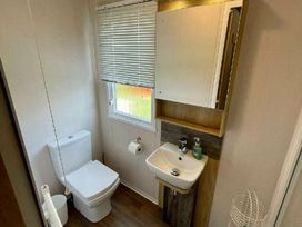 Weymouth Bay Holiday Park - Holiday Accommodation 15002 - Dorset - 1185655 - thumbnail photo 9