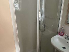 Palins Holiday Park - Holiday Accommodation 15004 - North Wales - 1185657 - thumbnail photo 8