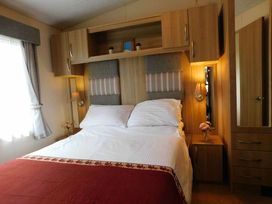 Hoburne Devon Bay - Holiday Accommodation 15008 - Devon - 1185659 - thumbnail photo 4
