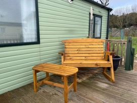 Tingdene North Denes Caravan Park - Holiday Accommodation 15010 - Suffolk & Essex - 1185660 - thumbnail photo 9
