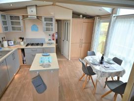 Perran Sands - Holiday Accommodation 15012 - Cornwall - 1185661 - thumbnail photo 7
