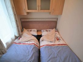 Perran Sands - Holiday Accommodation 15012 - Cornwall - 1185661 - thumbnail photo 9