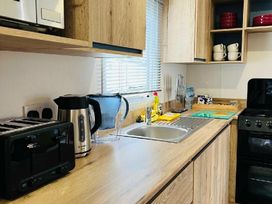 Seton Sands Caravan Park - Holiday Accommodation 15035 - Scottish Lowlands - 1185665 - thumbnail photo 2