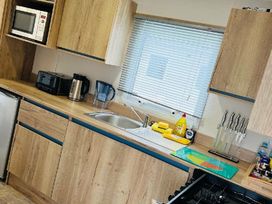 Seton Sands Caravan Park - Holiday Accommodation 15035 - Scottish Lowlands - 1185665 - thumbnail photo 15