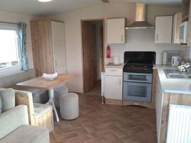Thornwick Bay Holiday Village - Holiday Accommodation 15051 - North Yorkshire (incl. Whitby) - 1185667 - thumbnail photo 2