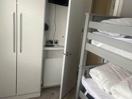 Presthaven Beach Resort - Holiday Accommodation 15054 - North Wales - 1185669 - thumbnail photo 8
