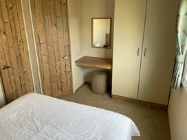 Golden Gate Holiday Centre - Holiday Accommodation 15119 - North Wales - 1185681 - thumbnail photo 5