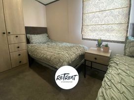 Patrington Haven Leisure Park - Holiday Accommodation 15130 - North Yorkshire (incl. Whitby) - 1185684 - thumbnail photo 10