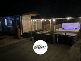 Patrington Haven Leisure Park - Holiday Accommodation 15130 - North Yorkshire (incl. Whitby) - 1185684 - thumbnail photo 19