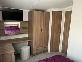 Butlins Skegness - Holiday Accommodation 15131 - Lincolnshire - 1185685 - thumbnail photo 9