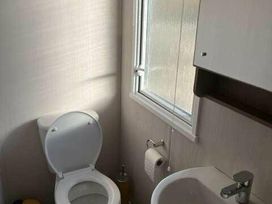 Butlins Skegness - Holiday Accommodation 15131 - Lincolnshire - 1185685 - thumbnail photo 13