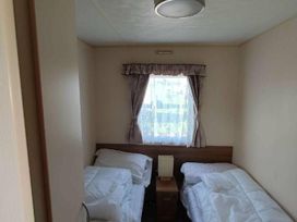 Golden Sands - Holiday Accommodation 15135 - Lincolnshire - 1185686 - thumbnail photo 6