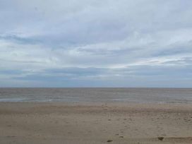 Golden Palm Resort - Holiday Accommodation 15142 - Lincolnshire - 1185689 - thumbnail photo 13