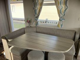 Rockley Park - Holiday Accommodation 1515 - Dorset - 1185690 - thumbnail photo 11