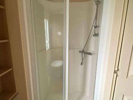 Seven Bays Park (Maribou) - Holiday Accommodation 15173 - Cornwall - 1185695 - thumbnail photo 12