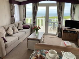 Reighton Sands Holiday Park - Holiday Accommodation 15175 - North Yorkshire (incl. Whitby) - 1185696 - thumbnail photo 4