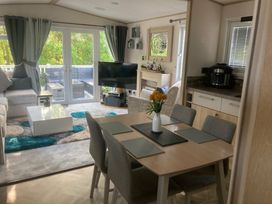 Carlton Meres Holiday Park - Holiday Accommodation 15178 - Suffolk & Essex - 1185699 - thumbnail photo 8